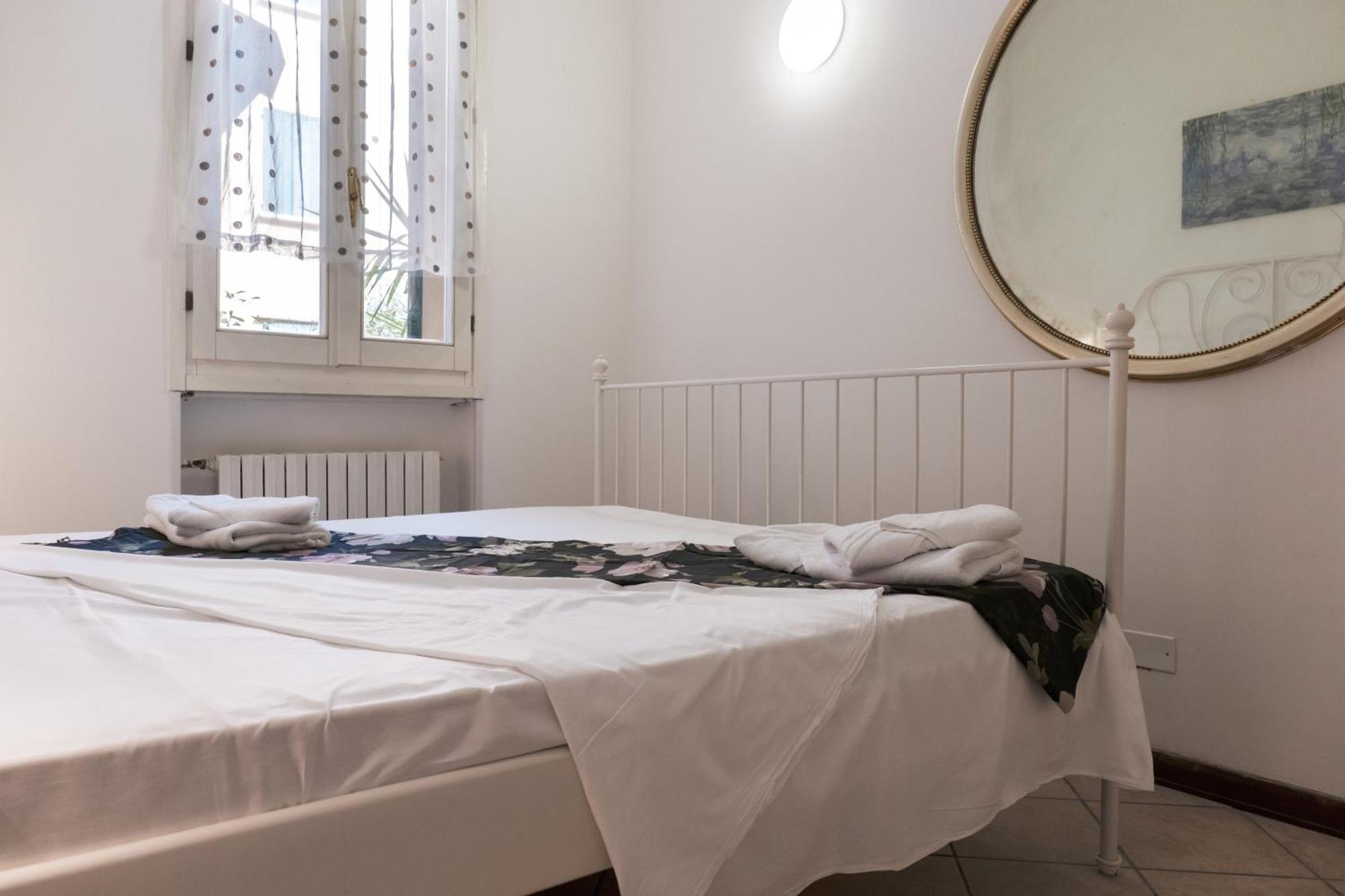 Turati Apartments بولونيا المظهر الخارجي الصورة